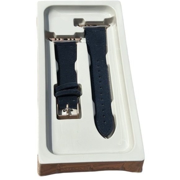 Introducing Heyday: Dark Teal Apple Watch Band - A New Women's Target Brand!‎ - Picture 6 of 6